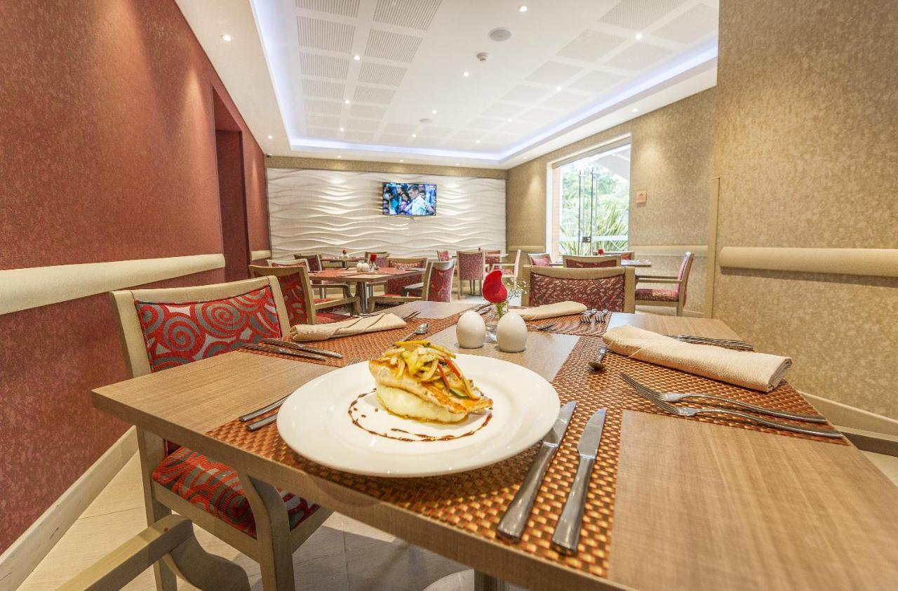 Hotel Plaza Suites Bogotá Eksteriør billede
