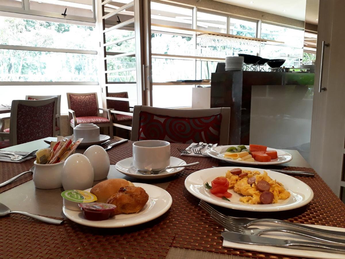 Hotel Plaza Suites Bogotá Eksteriør billede